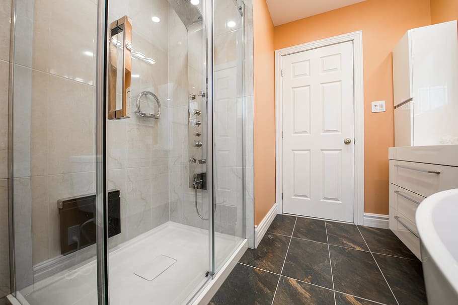 Making Bathroom Renovation Straightforward and Stress-Free