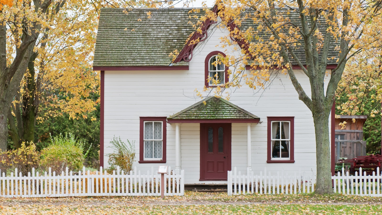 Dressmaker's Manual: Picking the Correct Home Renovation Gives